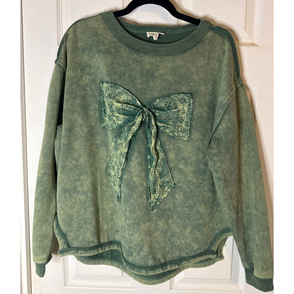 Women's Sage + Fig Green Sweatshirt with Bow Detail, Size S